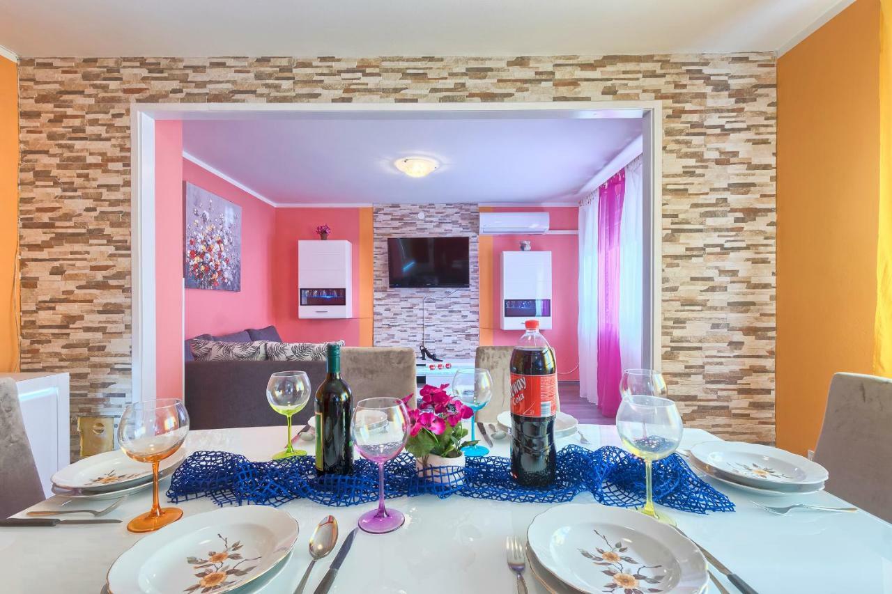 Apartman Modry プーラ エクステリア 写真